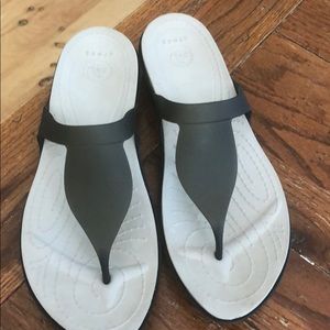 Flip flops